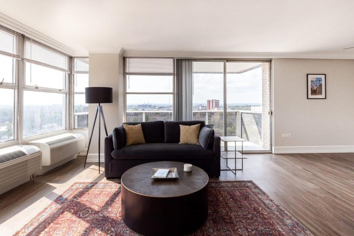 Cozysuites 800 Tower 1Br With Gym! 10 Louisville Eksteriør billede
