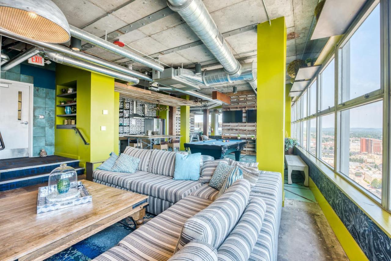 Cozysuites 800 Tower 1Br With Gym! 10 Louisville Eksteriør billede